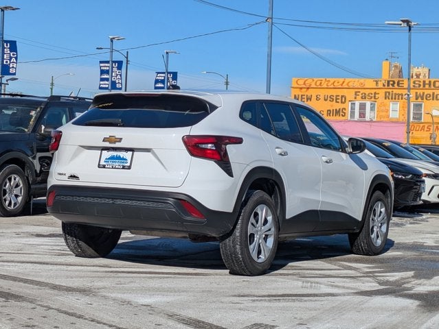 2025 Chevrolet Trax LS
