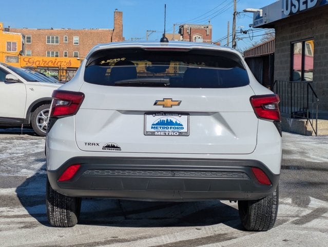 2025 Chevrolet Trax LS