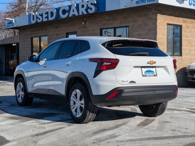 2025 Chevrolet Trax LS