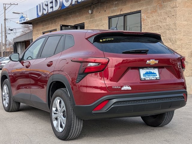 2025 Chevrolet Trax LS